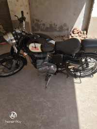 Royal Enfield Classic 350