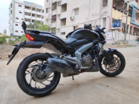 Matte Black Bajaj Dominar 400 Disc