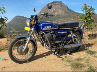 Regal Blue Yamaha RD 350