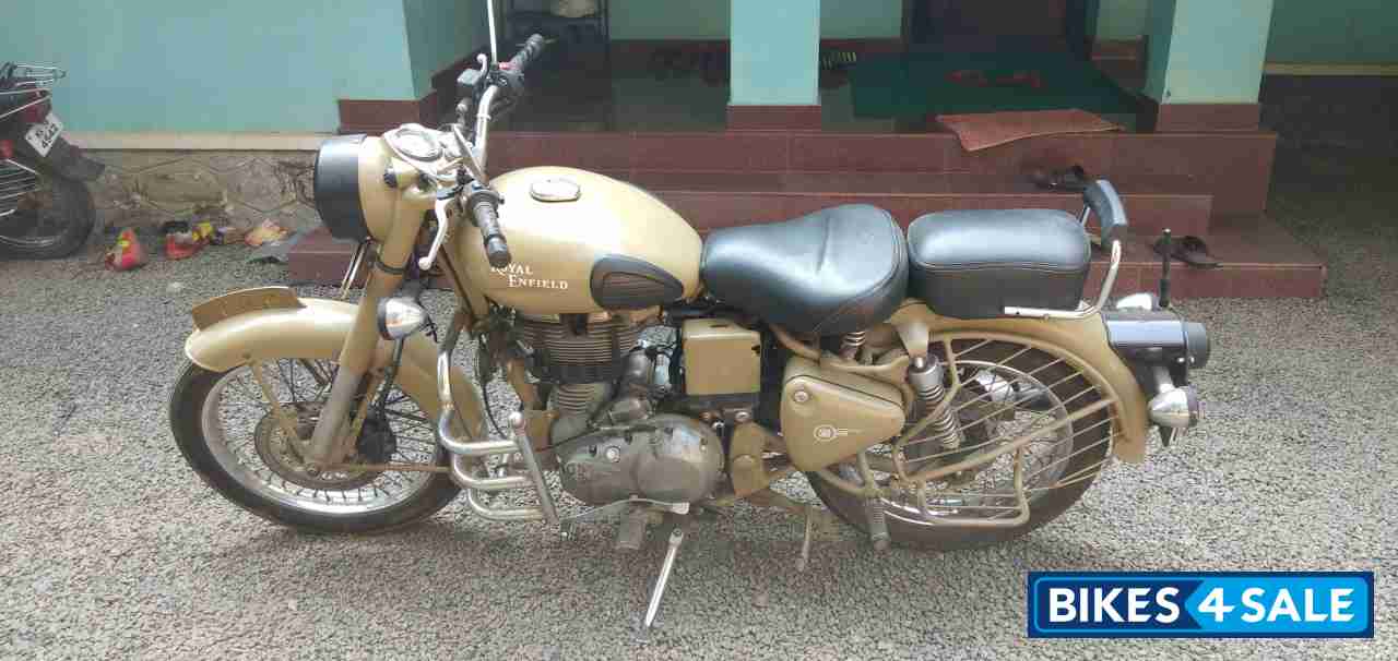 Royal Enfield Classic Desert Storm