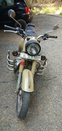 Royal Enfield Classic Desert Storm