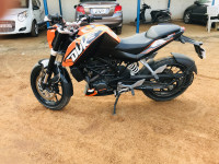 Orange KTM Duke 200