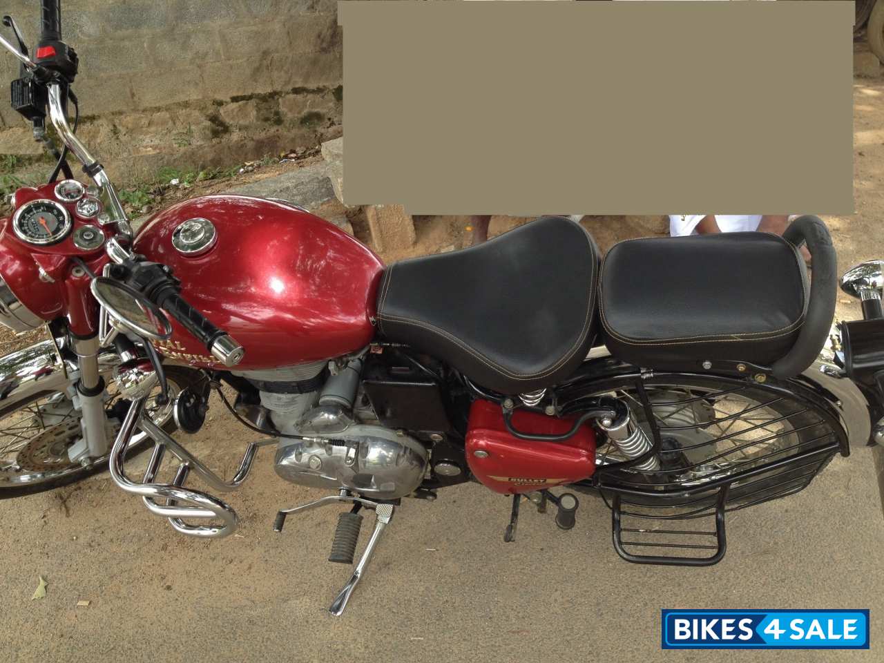 Red Royal Enfield Bullet Electra