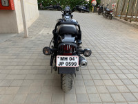 Blue Bajaj Avenger Street 150