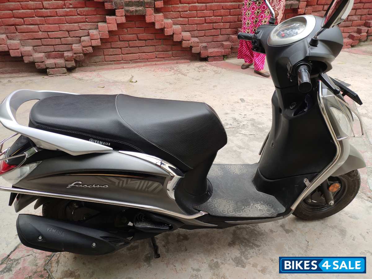 Used 2018 model Yamaha Fascino for sale in New Delhi. ID 214311. Mnm3 ...