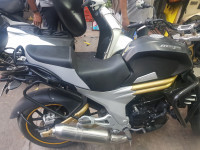 Mahindra Mojo