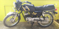 Suzuki MAX 100