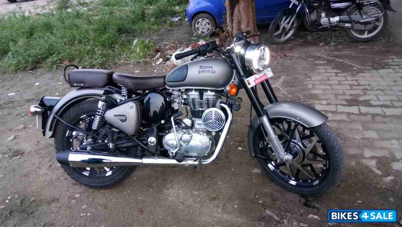 Royal Enfield Classic Gunmetal Grey