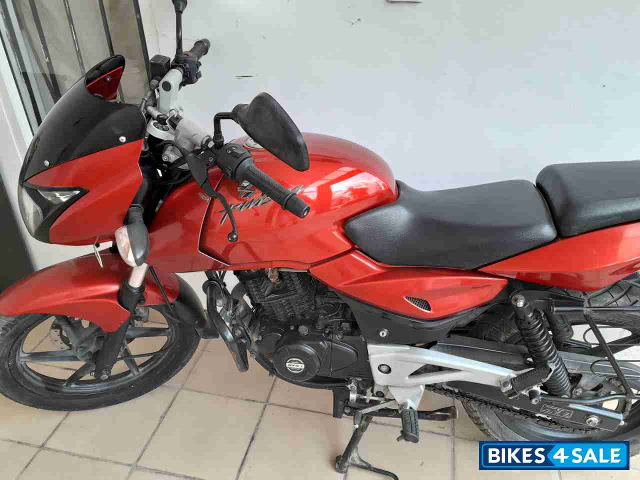 Bajaj Pulsar 180 DTSi Bajaj Pulsar 180 DTSi