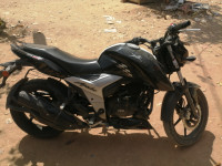 Black TVS Apache RTR 160 4V