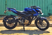 Blue Bajaj Pulsar 200 NS