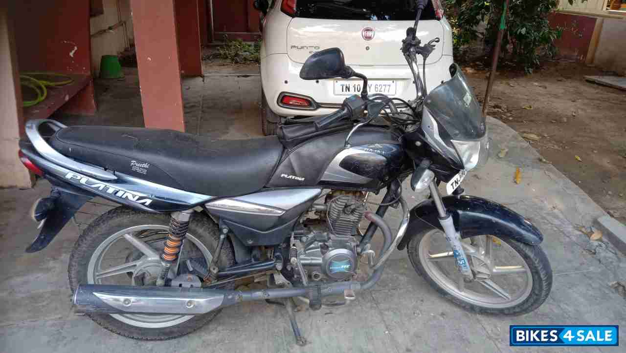 Black Bajaj Platina 100