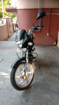 Black Bajaj Platina 100