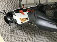 White Orange KTM RC 200