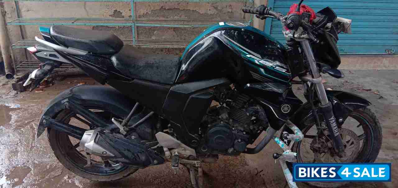Yamaha FZ-S Yamaha FZ-S