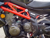 Black Benelli TNT 300