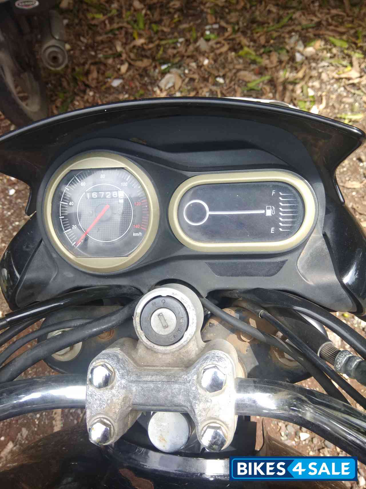 Bajaj V15 Bajaj V15