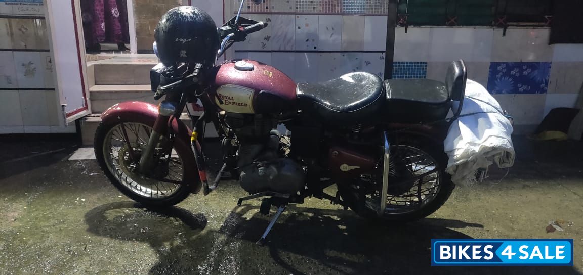 Used 2013 model Royal Enfield Classic 350 for sale in Mumbai. ID 