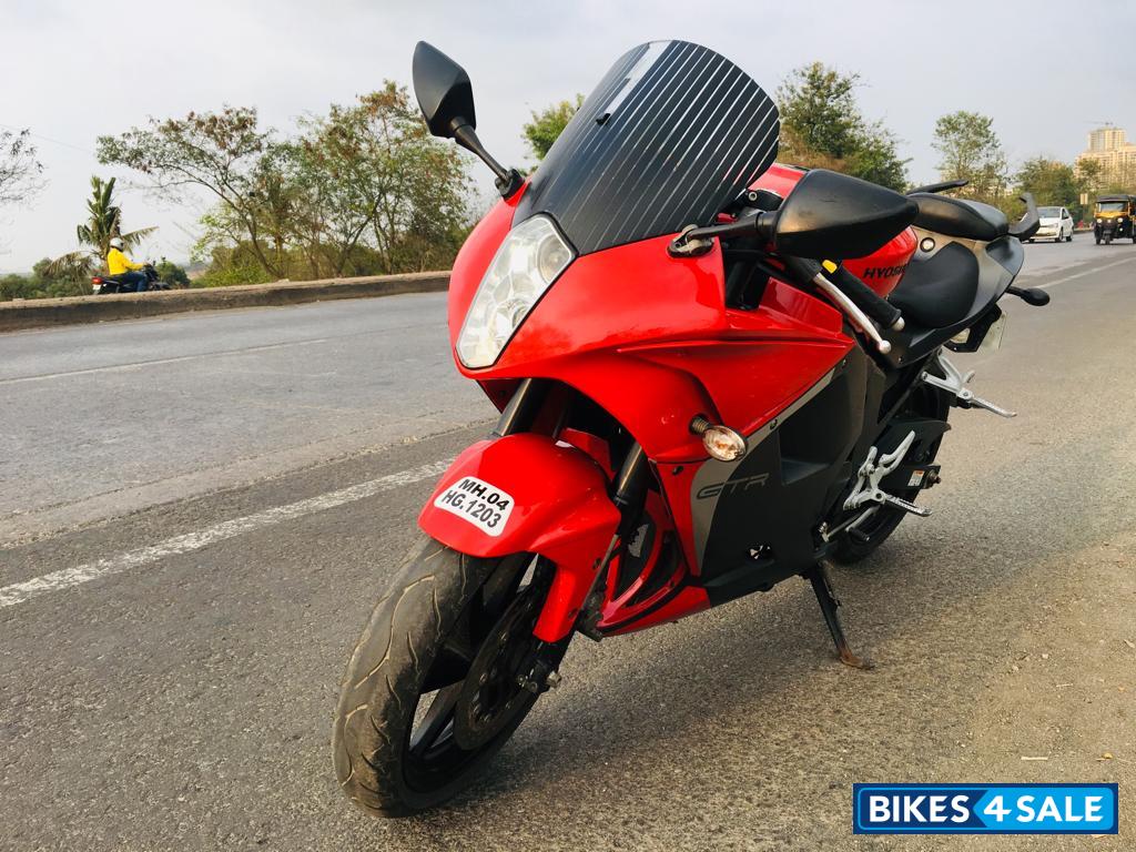 Hyosung GT250R