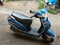 Blue Honda Activa 3G