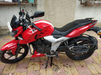 Red TVS Apache RTR 160 4V