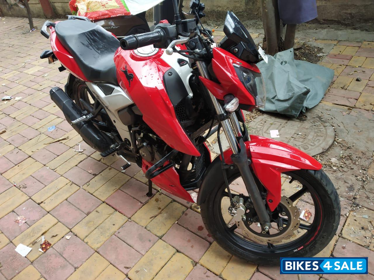 Used 19 Model Tvs Apache Rtr 160 4v For Sale In Pune Id 2310 Red Colour Bikes4sale