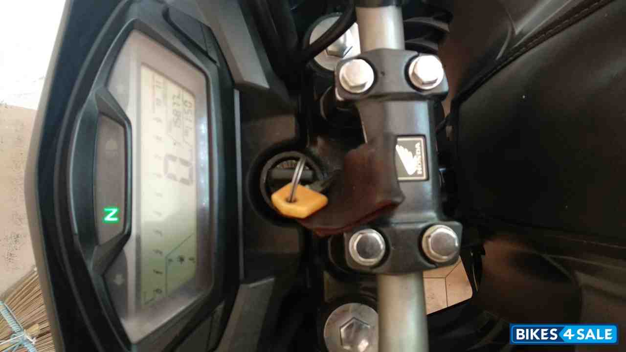 Grey (green) Honda CB Hornet 160R Grey (green) Honda CB Hornet 160R