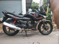 Black Hero Karizma R