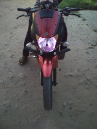 Red Yamaha SS125