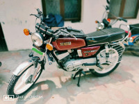 Red Yamaha RX 100