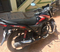 Black And Red Honda CB Shine SP