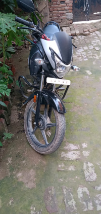 Black Honda Livo 110