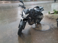 Bajaj Pulsar 200 NS 2012 Model