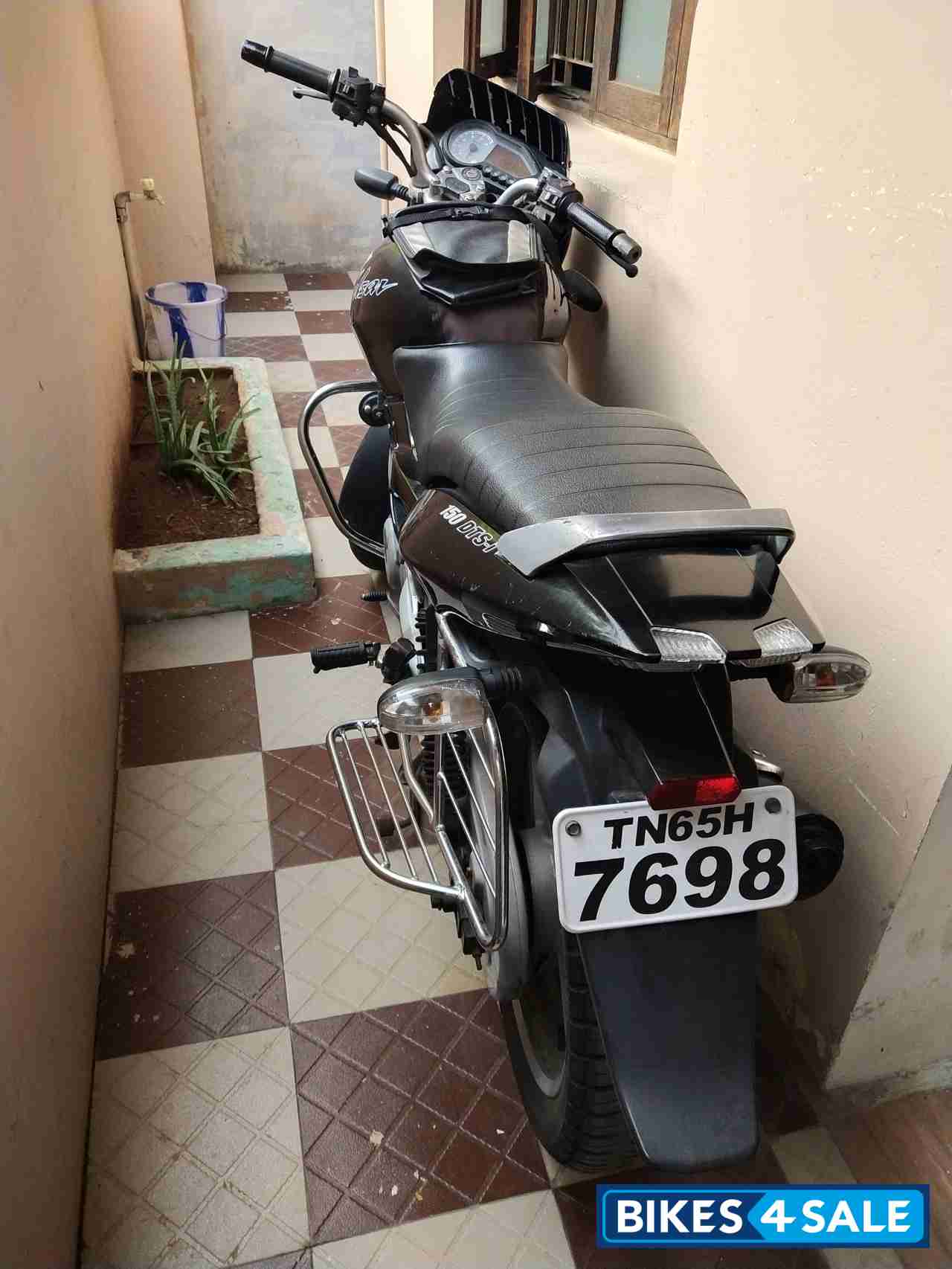 olx pulsar bike 150