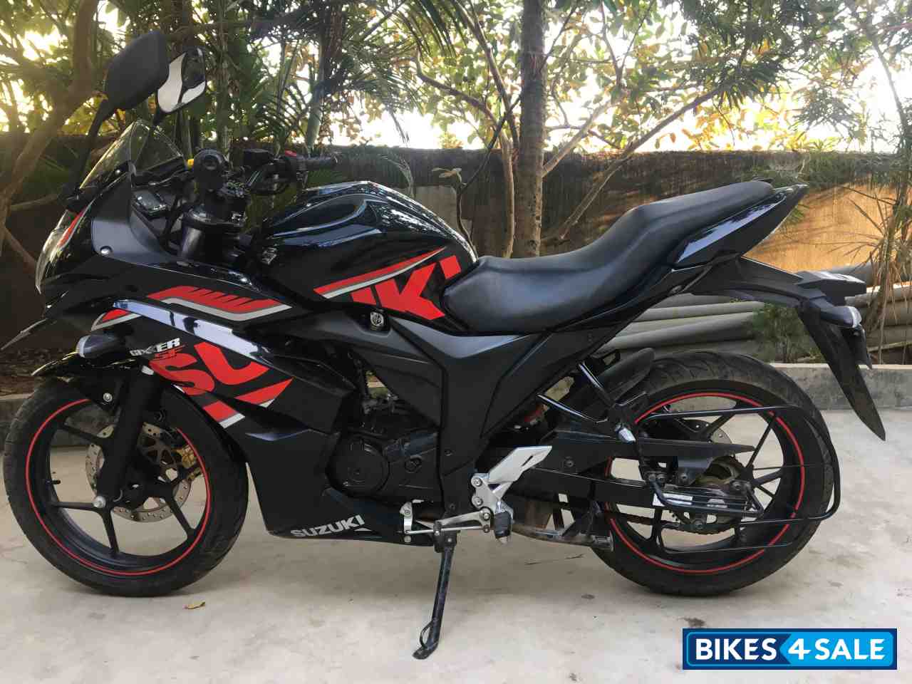 Gixxer sf deals olx