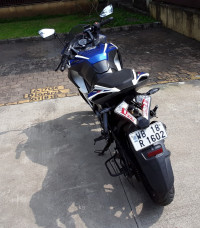 Bajaj Pulsar RS 200 ABS