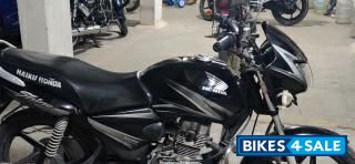 Black Honda CB Shine Black Honda CB Shine