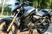 Matte Black TVS Apache RTR 200 4V