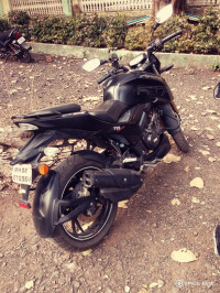 Matte Black TVS Apache RTR 200 4V