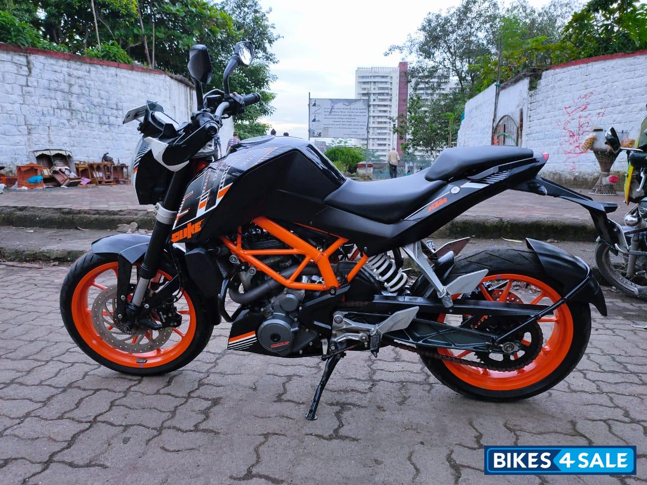 KTM Duke 390