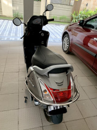 Matte Silver Metalic Honda Activa 4G