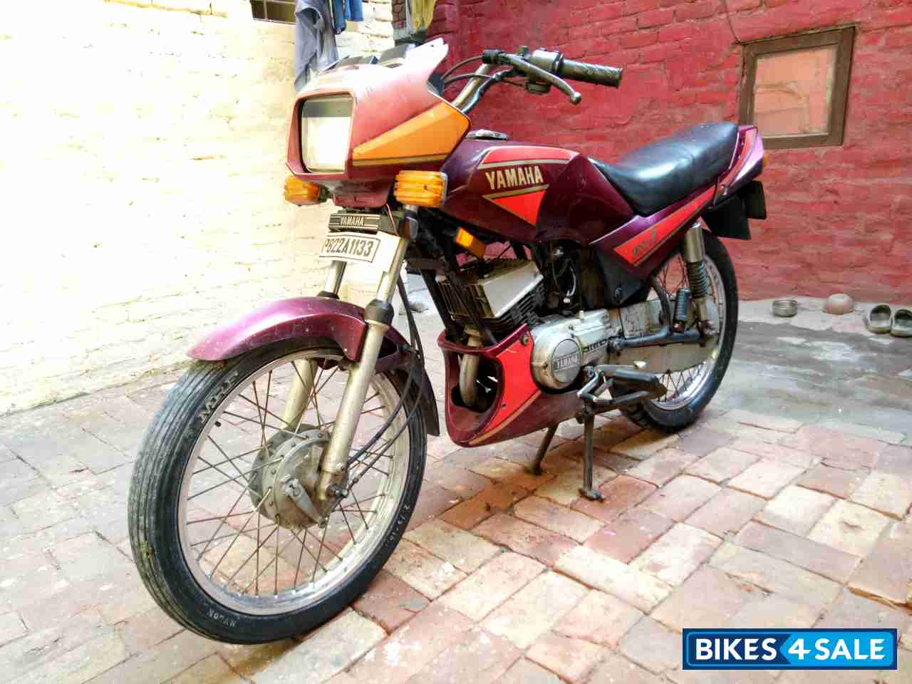 Red Yamaha RXZ