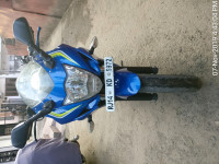 Blue Suzuki Gixxer SF