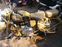 Royal Enfield Classic Desert Storm