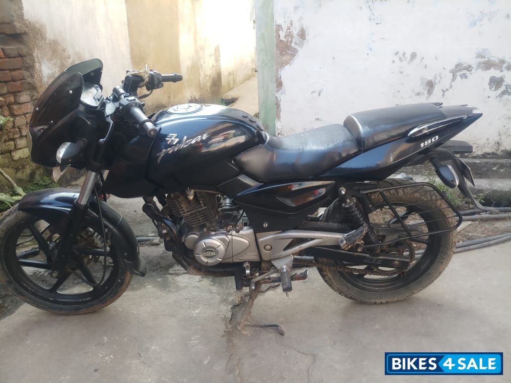 Used 2014 model Bajaj Pulsar 180F Neon for sale in Ranchi. ID 251886 ...