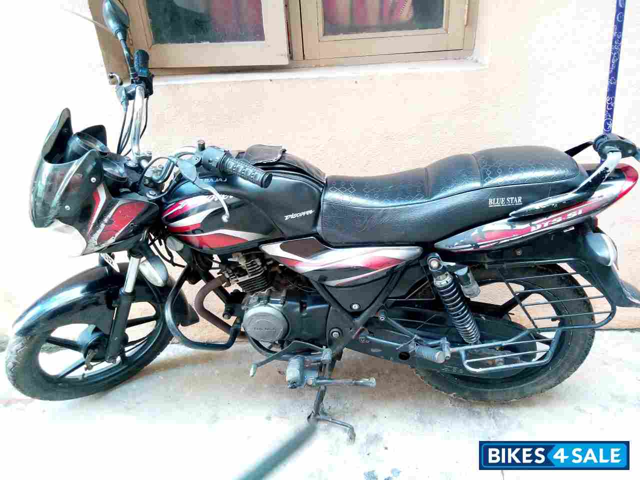 Bajaj Discover 100 DTS-Si Bajaj Discover 100 DTS-Si