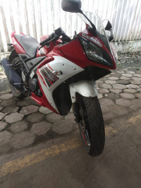 Yamaha YZF R15 S