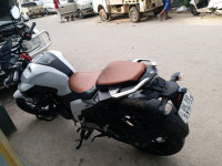 White Limited Edition Yamaha FZ25