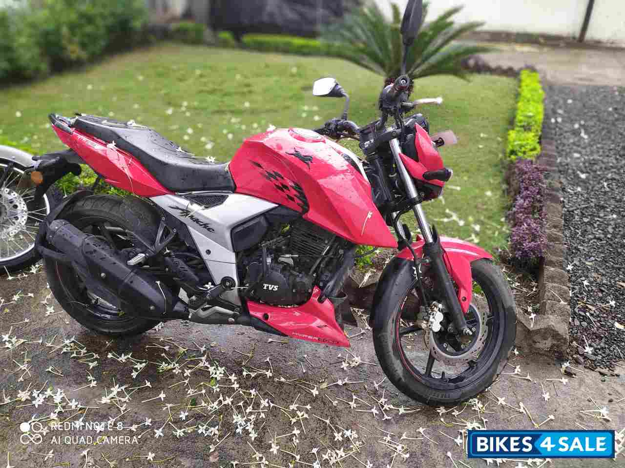 Used 19 Model Tvs Apache Rtr 160 4v For Sale In Nagpur Id Bikes4sale