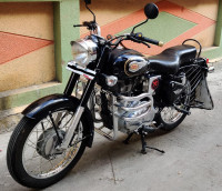 Royal Enfield Bullet Standard 350